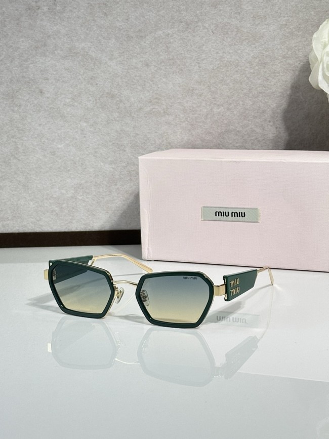 Miu Miu Sunglasses AAAA-2939
