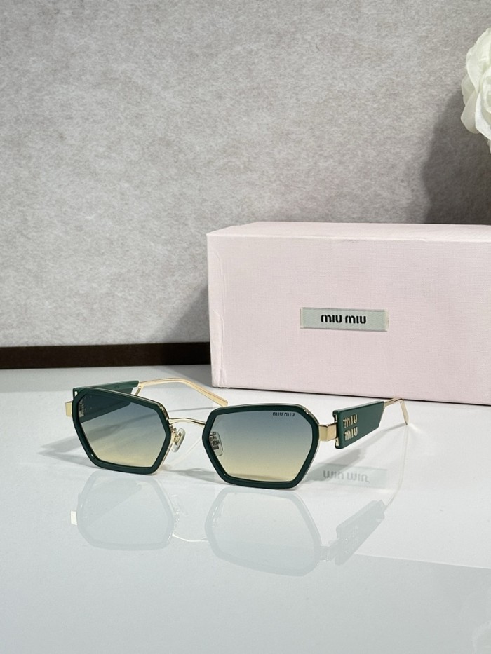 Miu Miu Sunglasses AAAA-2939