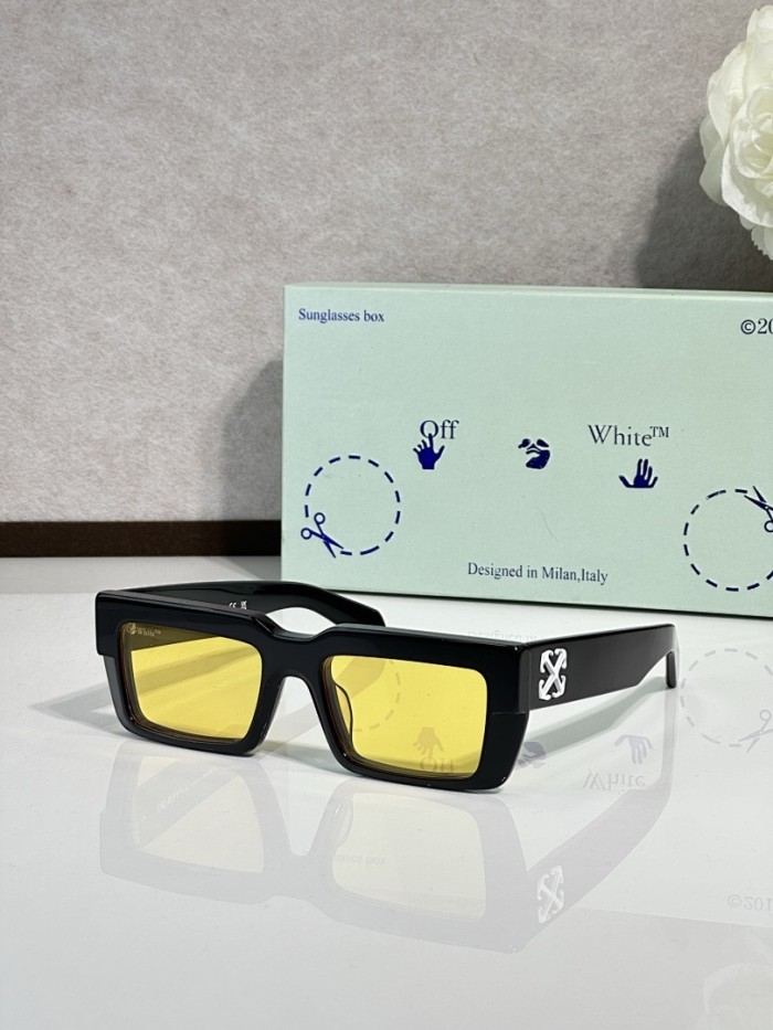 Off white Sunglasses AAAA-1000