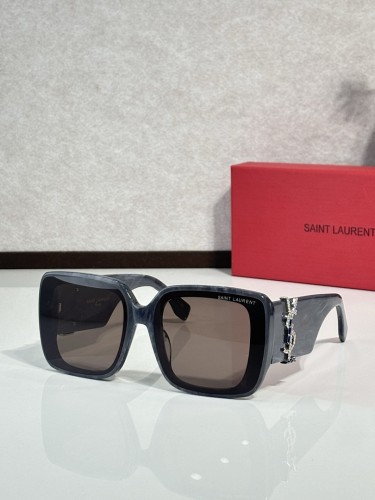 YL  Sunglasses AAAA-1673