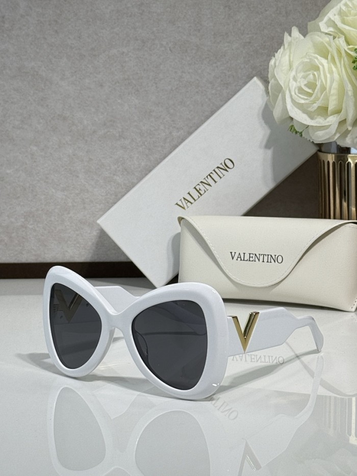 V Sunglasses AAAA-691