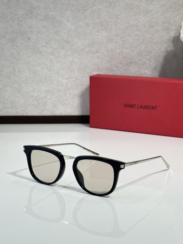 YL  Sunglasses AAAA-1577