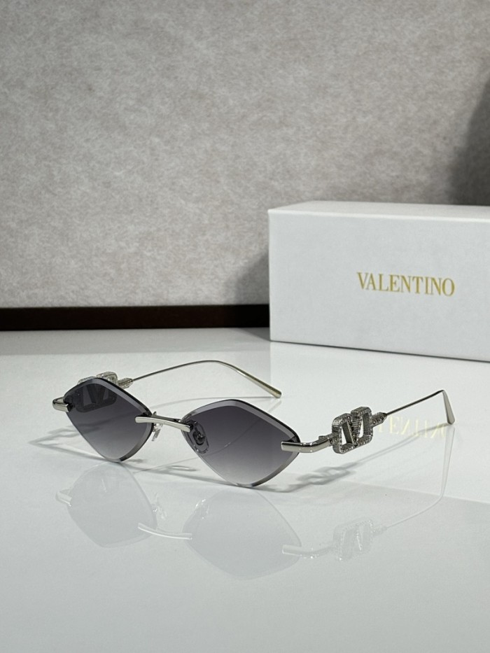 V Sunglasses AAAA-665