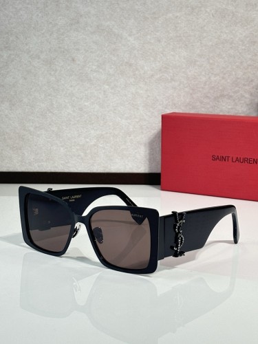 YL  Sunglasses AAAA-1639
