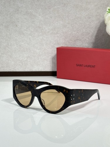 YL  Sunglasses AAAA-1594