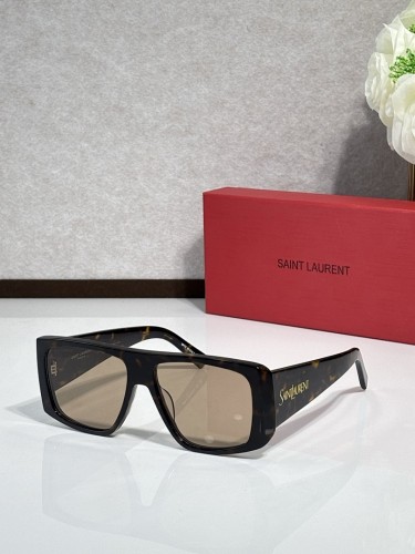 YL  Sunglasses AAAA-1568