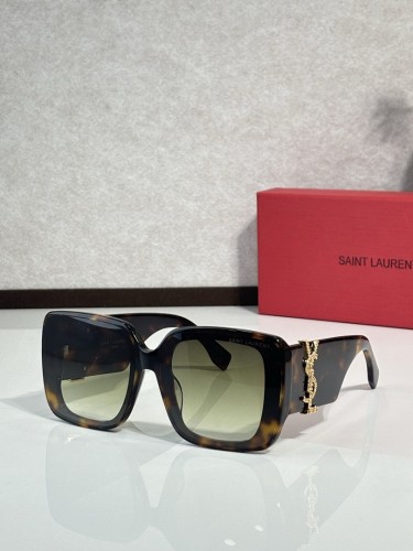 YL  Sunglasses AAAA-1672