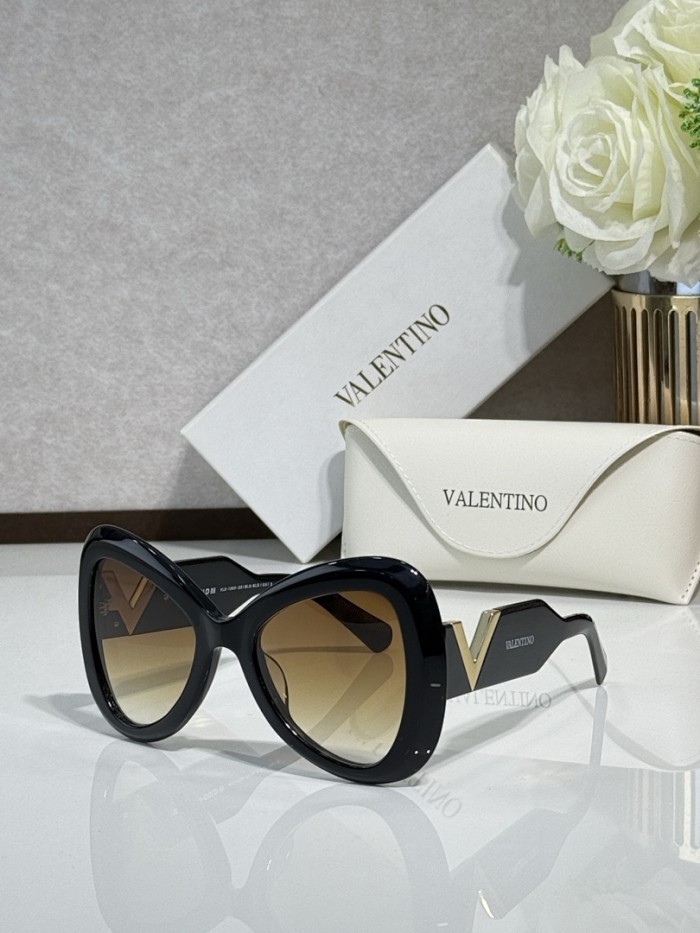 V Sunglasses AAAA-687