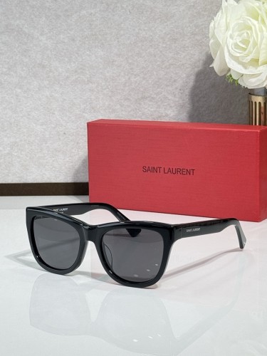 YL  Sunglasses AAAA-1782
