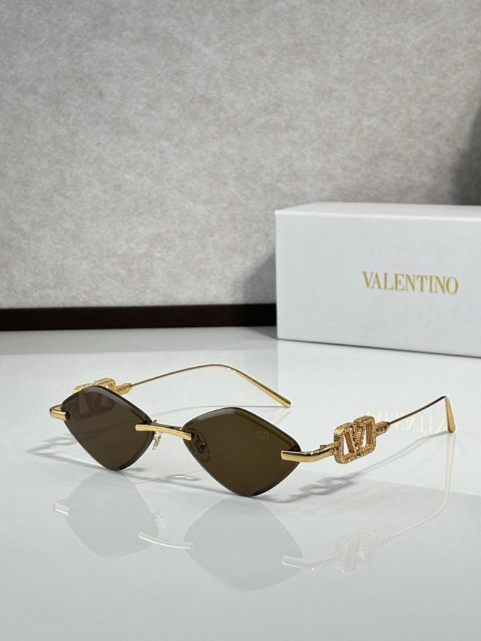 V Sunglasses AAAA-666