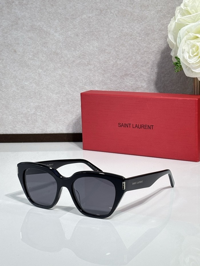 YL  Sunglasses AAAA-1751