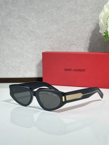 YL  Sunglasses AAAA-1717