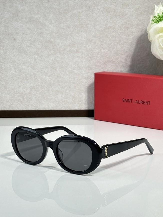 YL  Sunglasses AAAA-1542
