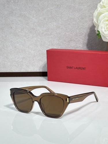 YL  Sunglasses AAAA-1749