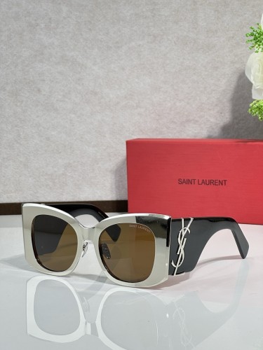 YL  Sunglasses AAAA-1685