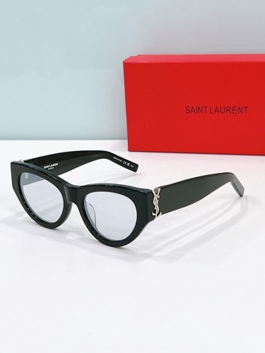 YL  Sunglasses AAAA-1644