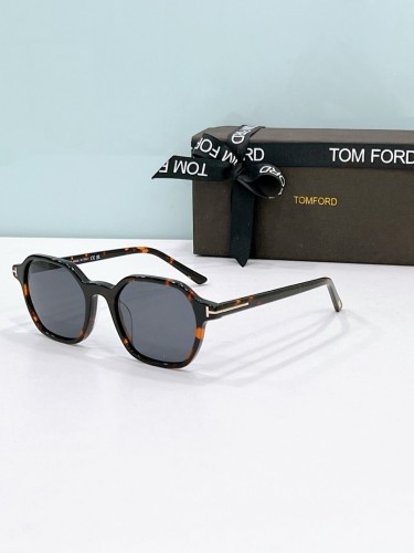 Tom Ford Sunglasses AAAA-7120