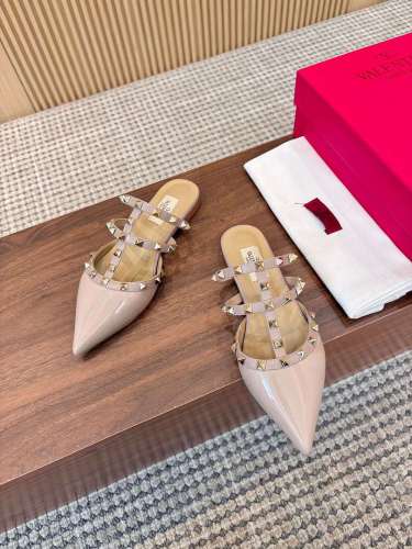 VT women slippers AAA-300