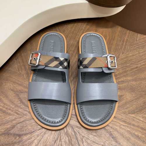 Burberry men slippers AAA-095
