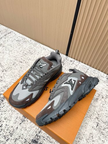 Super Max LV Shoes-4038
