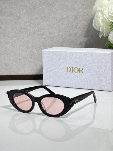 Dior Sunglasses AAAA-4741