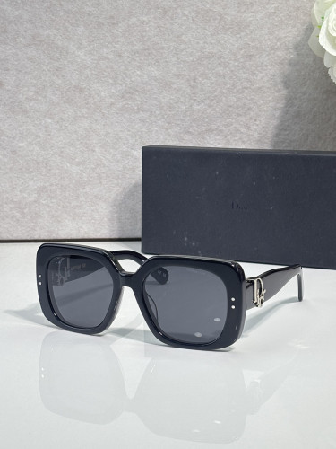Dior Sunglasses AAAA-4988
