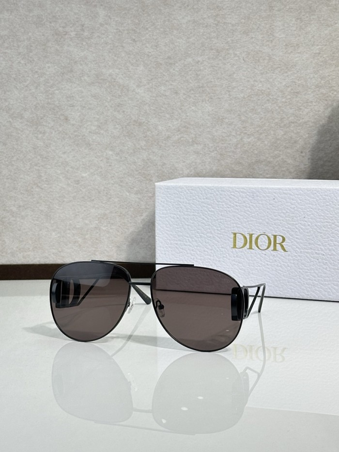 Dior Sunglasses AAAA-4714
