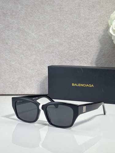 B Sunglasses AAAA-1592