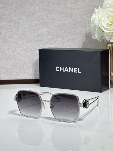 CHNL Sunglasses AAAA-7080