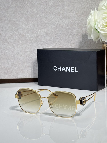 CHNL Sunglasses AAAA-7074