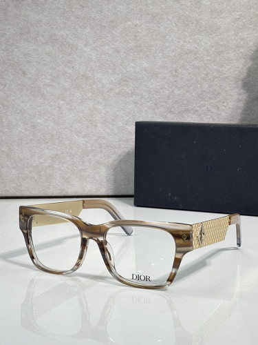 Dior Sunglasses AAAA-4924