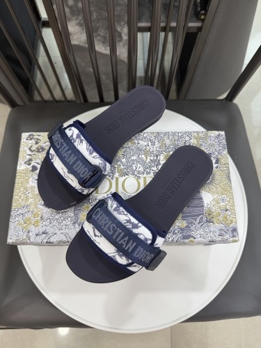 Dior women slippers AAA-122