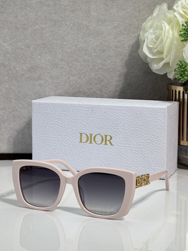 Dior Sunglasses AAAA-4820