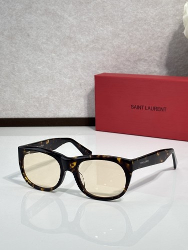 YL  Sunglasses AAAA-1788
