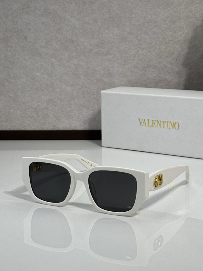V Sunglasses AAAA-705