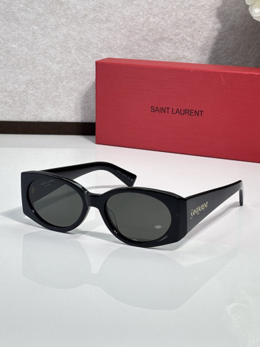 YL  Sunglasses AAAA-1826