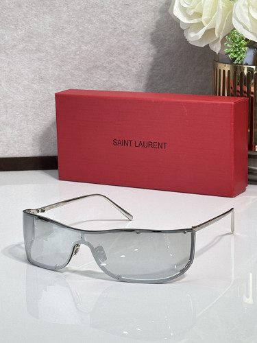 YL  Sunglasses AAAA-1825
