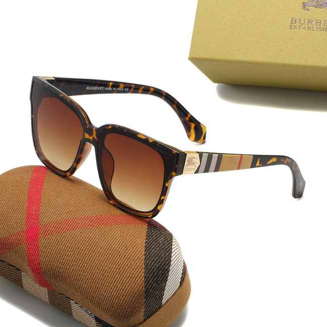 Burberry Sunglasses AAA-390