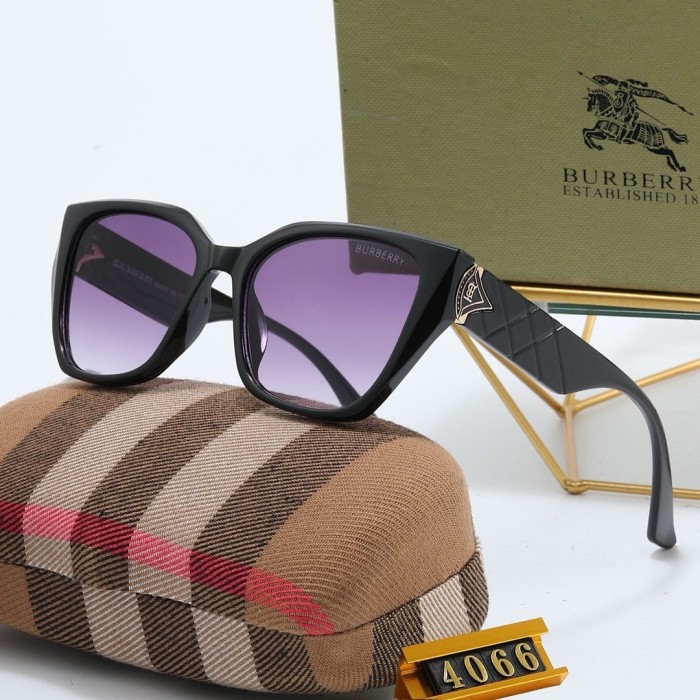 Burberry Sunglasses AAA-370