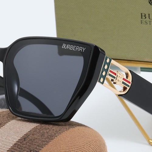 Burberry Sunglasses AAA-365
