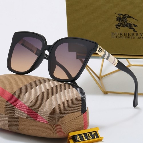 Burberry Sunglasses AAA-380