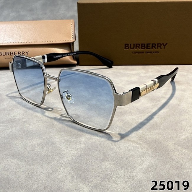 Burberry Sunglasses AAA-505