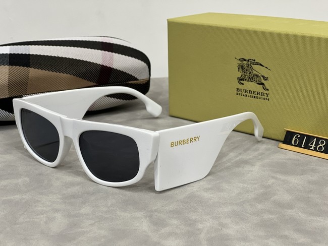 Burberry Sunglasses AAA-462