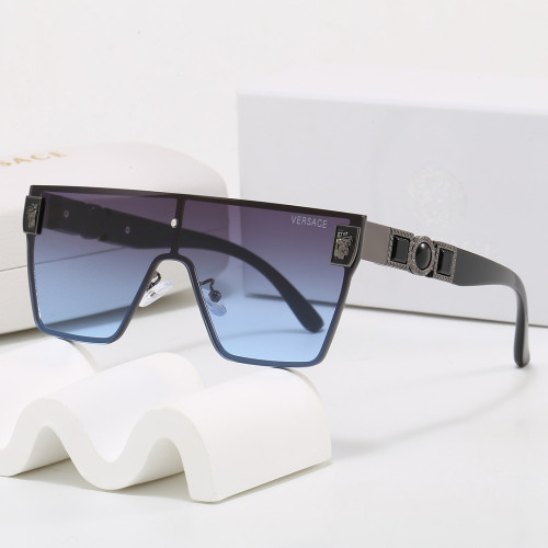 Versace Sunglasses AAA-883