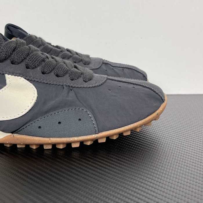 Jacquemus x Nike Jacumoon Shoes-006