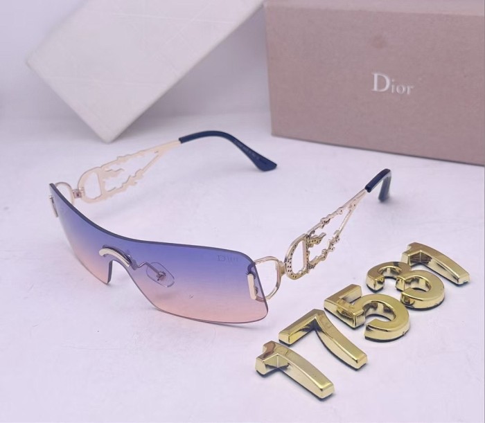 Dior Sunglasses AAA-800