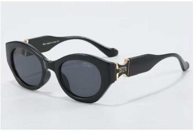 Dior Sunglasses AAA-674