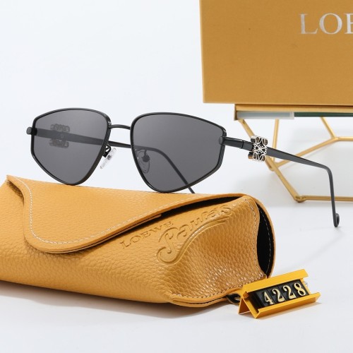 Loewe Sunglasses AAA-331