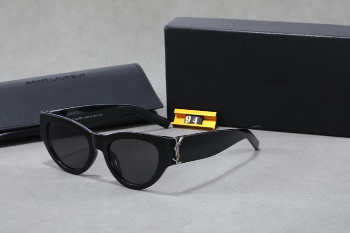 YL  Sunglasses AAA-330