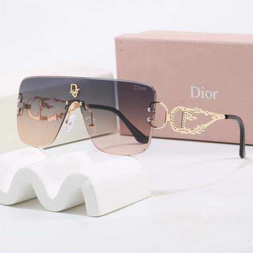 Dior Sunglasses AAA-657